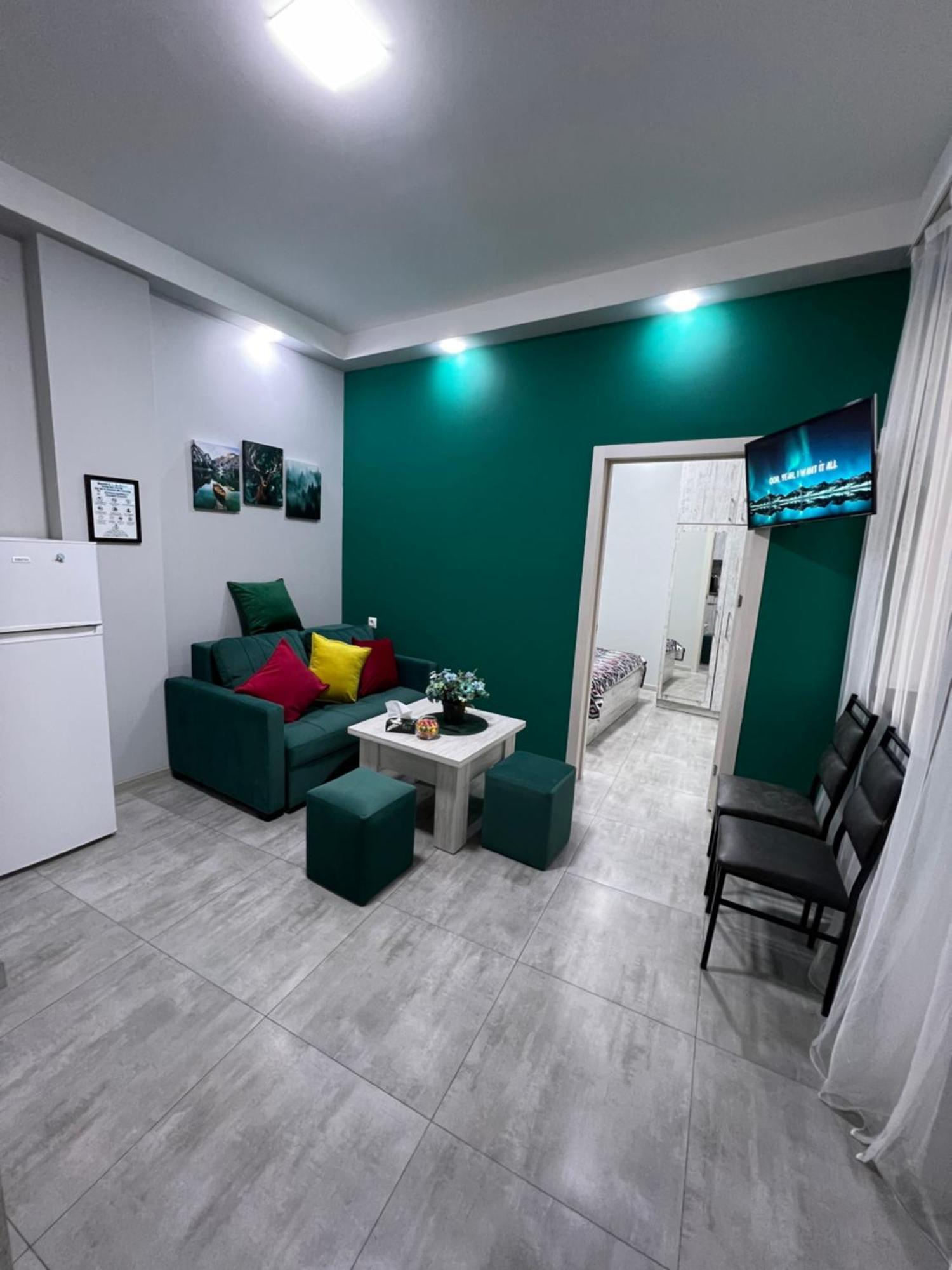 Cosy Apartment With Good Location Self Check In Erevan Exterior foto