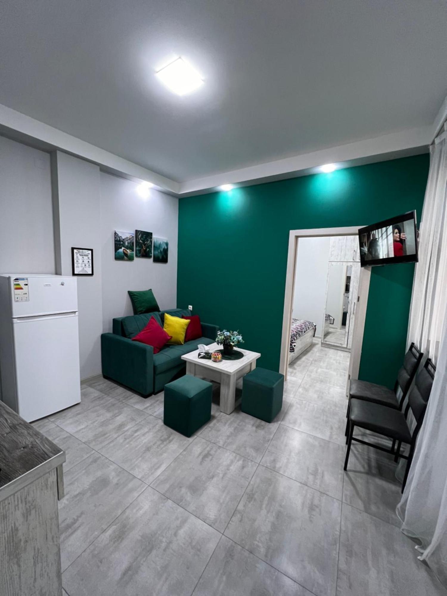 Cosy Apartment With Good Location Self Check In Erevan Exterior foto