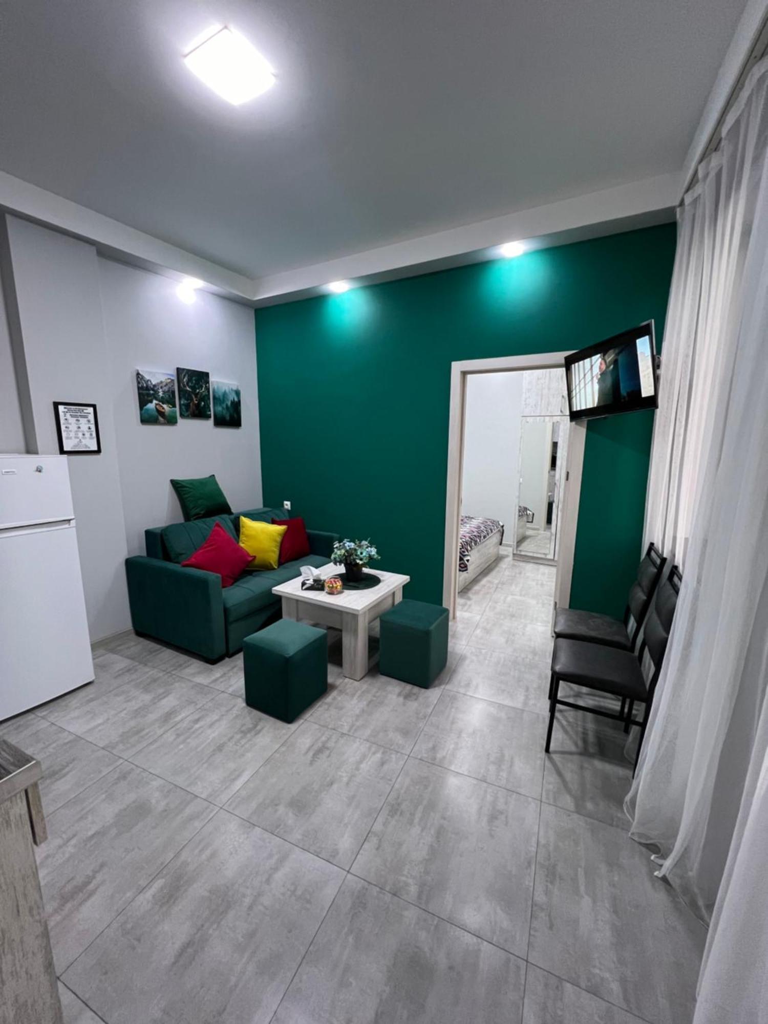 Cosy Apartment With Good Location Self Check In Erevan Exterior foto