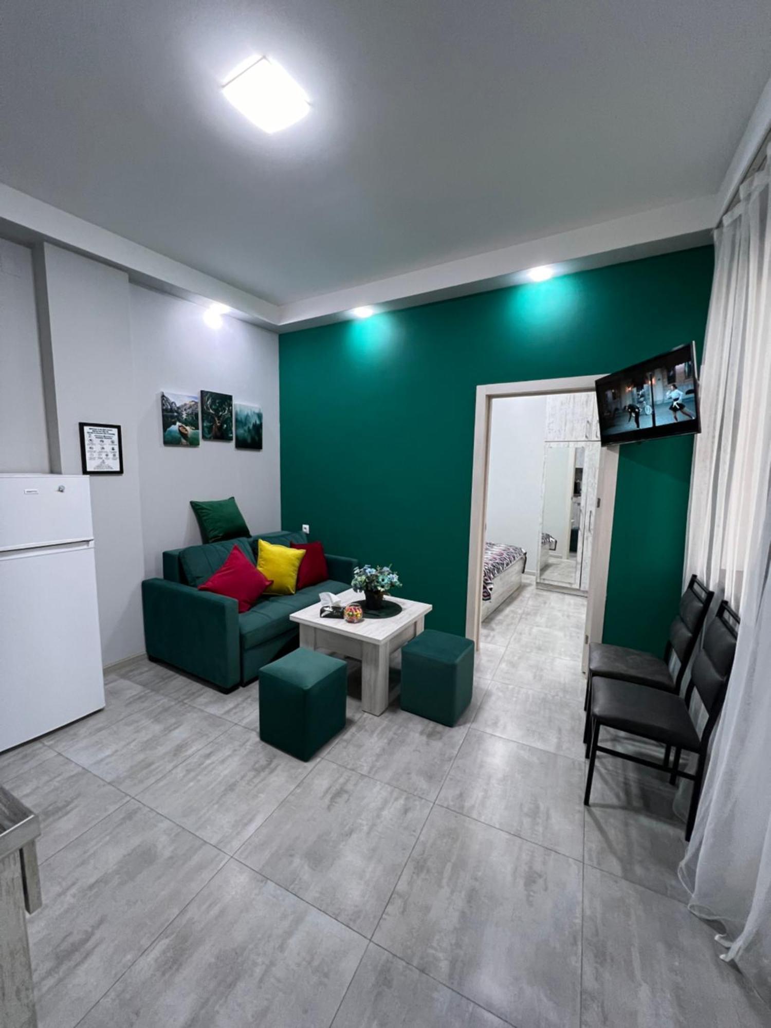 Cosy Apartment With Good Location Self Check In Erevan Exterior foto